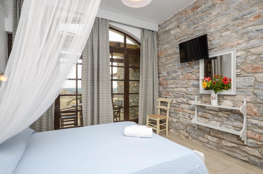 Victoria Studios & Apartments Mikri Vigla Luaran gambar